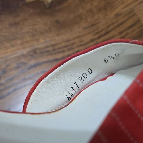 Dior Red Vintage-Style Heels - Picture 10 of 10